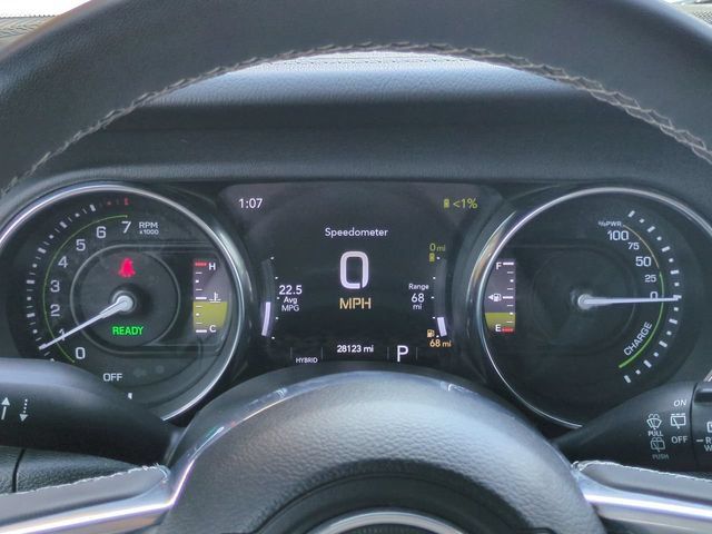 Used 2023 Jeep Wrangler Unlimited Sahara w/ Cold Weather Group AWD/4WD image 27
