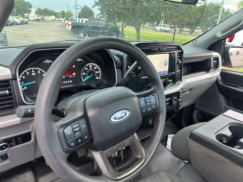 Used 2023 Ford F150 XL RWD image 13