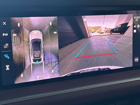 New 2025 Porsche Cayenne Turbo image 24