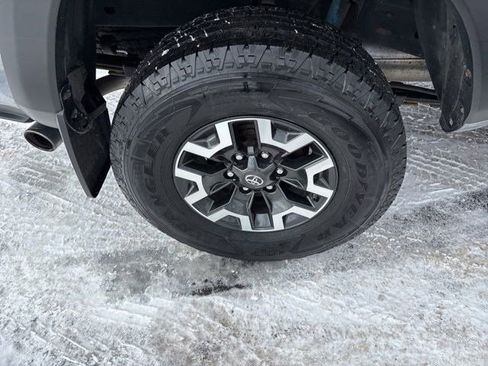 Used 2020 Toyota Tacoma TRD Off-Road image 42