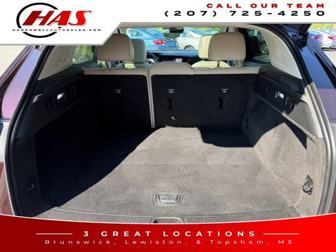 Used 2022 Buick Envision Avenir w/ Technology Package II AWD/4WD image 11