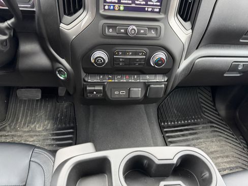 Used 2026 Chevrolet Silverado 2500 Custom w/ Custom Value Package image 13