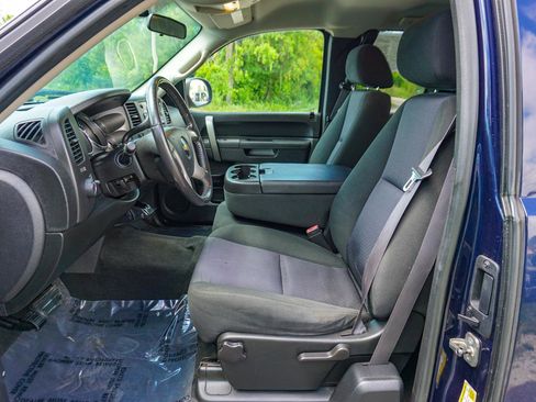 Used 2011 Chevrolet Silverado 1500 LT AWD/4WD image 16