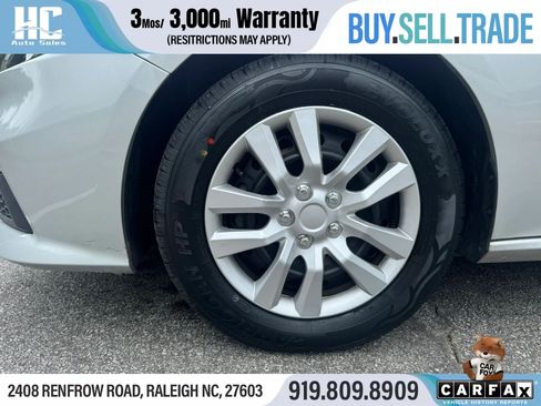 Used 2020 Nissan Altima 2.5 S FWD image 11