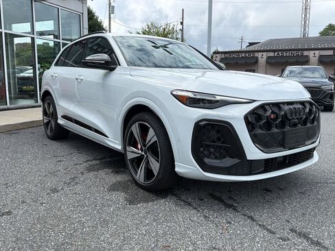 New 2026 Audi SQ5 Premium Plus AWD/4WD image 7