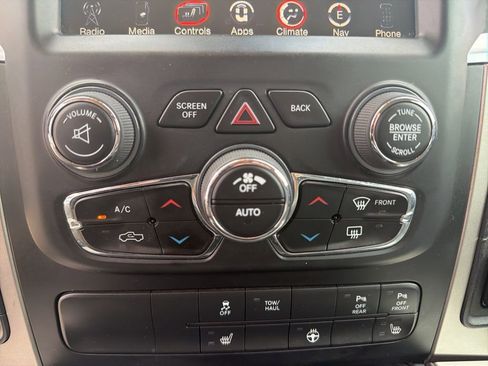 Used 2017 RAM 1500 Big Horn image 25