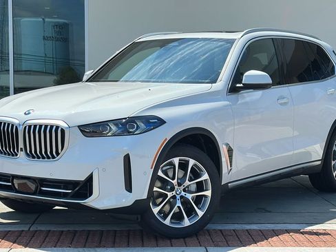 Used 2026 BMW X5 xDrive40i w/ Premium Package AWD/4WD image 1