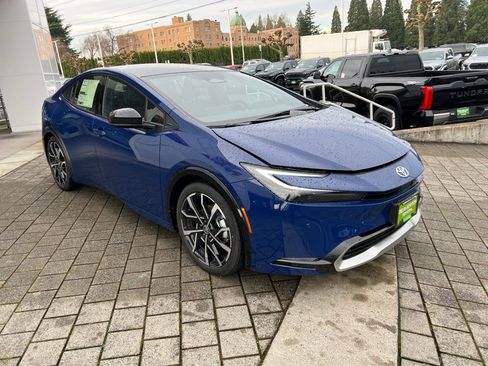 New 2026 Toyota Prius XSE Premium w/ Limited Premium Package image 7