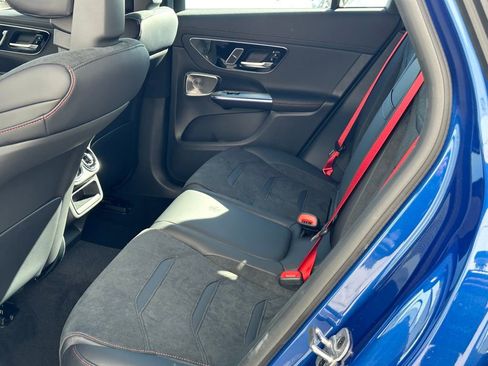 New 2025 Mercedes-Benz GLC 43 AMG 4MATIC Coupe image 26
