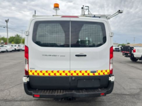 Used 2016 Ford Transit 250 130 Low Roof RWD image 13