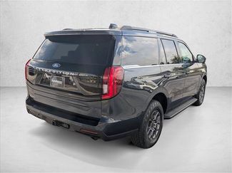 New 2025 Ford Expedition Active RWD video 4