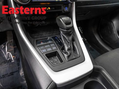 Used 2019 Toyota RAV4 LE w/ All Weather Liner Package AWD/4WD image 13