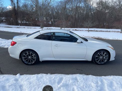 Used 2010 INFINITI G37 Sport image 21