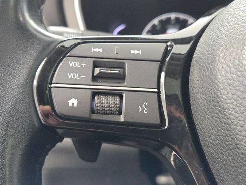 Used 2025 Honda Pilot Touring image 39