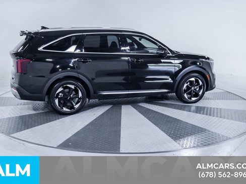 Used 2025 Kia Sorento SX Prestige AWD/4WD image 10
