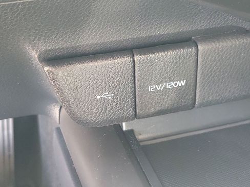 Used 2024 Toyota Camry SE FWD image 28