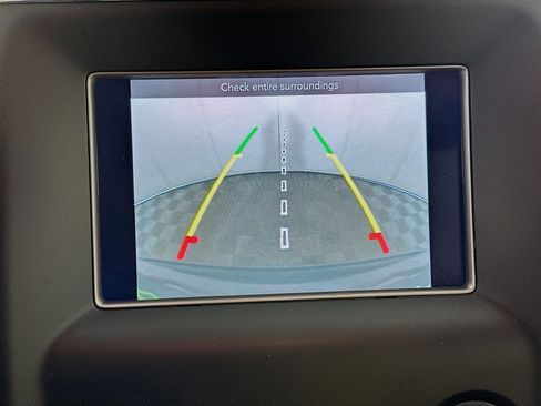 Used 2018 Jeep Grand Cherokee Laredo RWD image 21