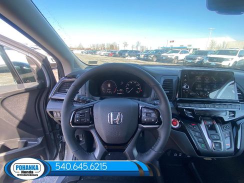 New 2026 Honda Odyssey Elite image 18