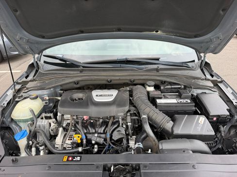Used 2019 Hyundai Elantra GT N Line w/ Tech Package 03 FWD image 21