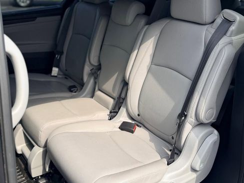 Used 2019 Honda Odyssey EX-L image 10
