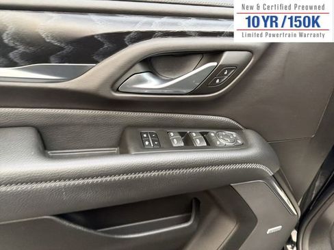 Used 2022 GMC Yukon XL Denali w/ Denali Premium Package image 16