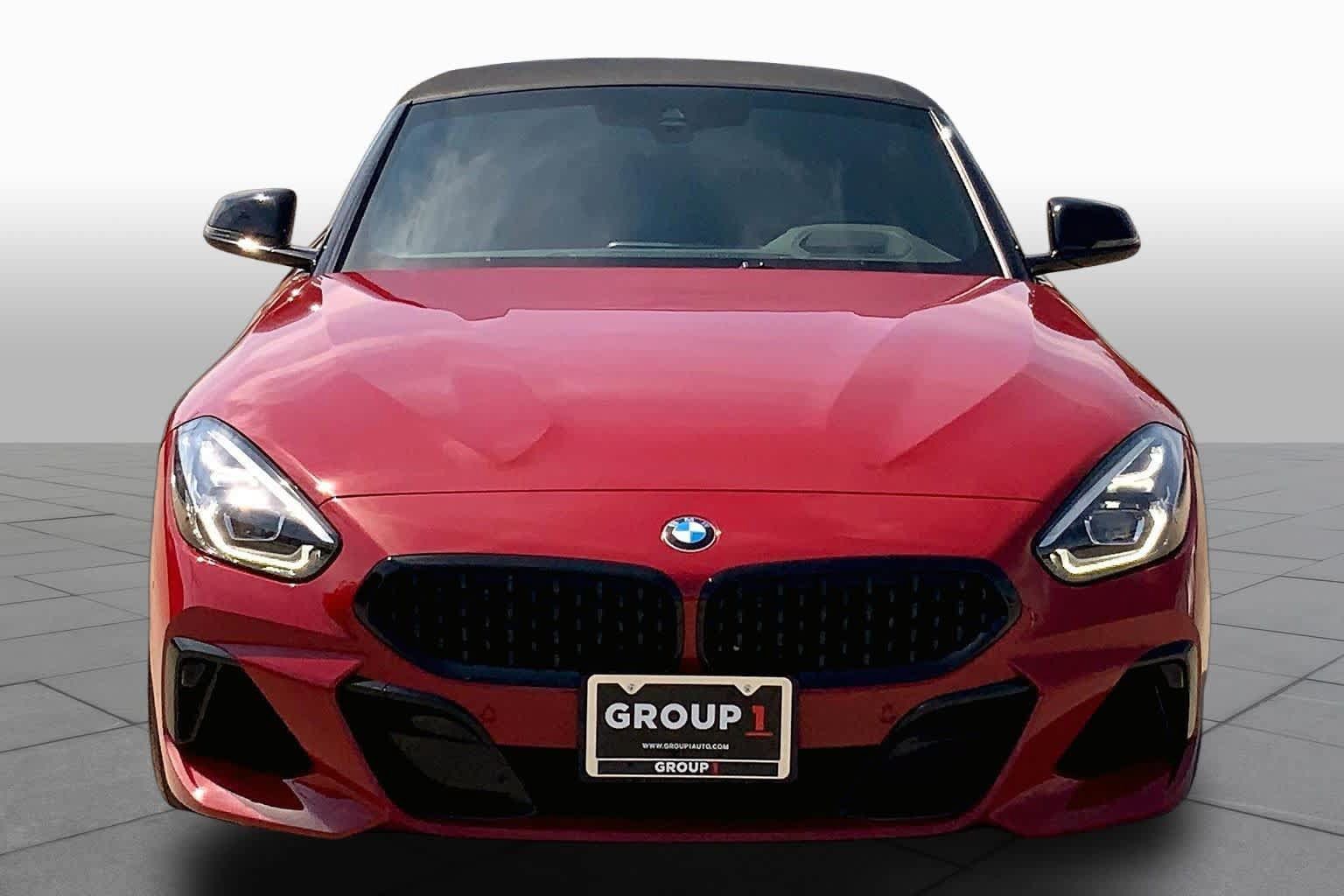 Used 2022 BMW Z4 M40i w/ Premium Package RWD image 4