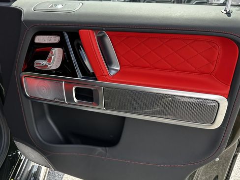 Certified 2025 Mercedes-Benz G 63 AMG 4MATIC image 16