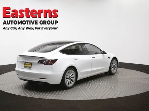 Used 2021 Tesla Model 3 Standard Range Plus image 39