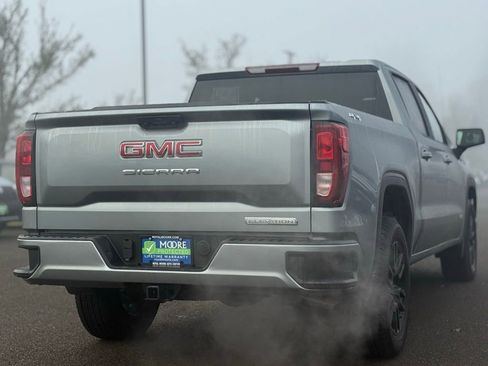 Used 2026 GMC Sierra 1500 Elevation image 5