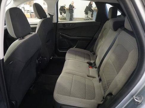 Used 2022 Ford Escape SE w/ Cold Weather Package image 21