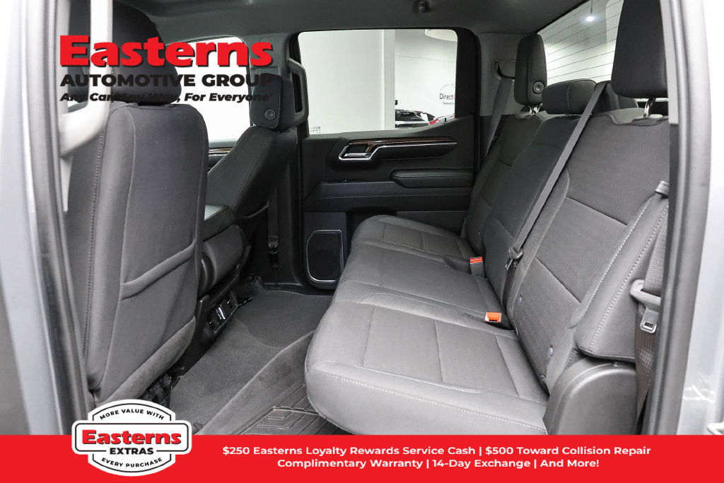 Used 2024 Chevrolet Silverado 1500 LT AWD/4WD image 24
