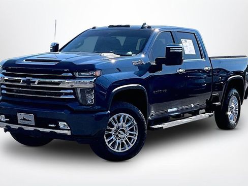 Used 2020 Chevrolet Silverado 2500 High Country AWD/4WD image 3