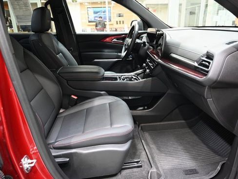 Used 2024 Chevrolet Traverse Z71 w/ LPO, Floor Liner Package image 10