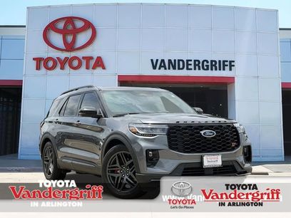 Used 2025 Ford Explorer ST