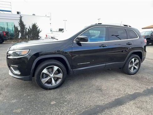 Used 2020 Jeep Cherokee Limited w/ Technology Group image 4