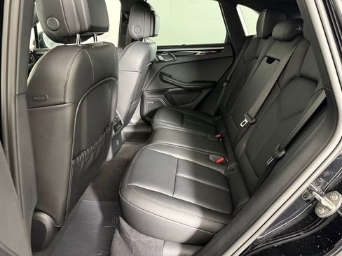 New 2025 Porsche Macan S image 22