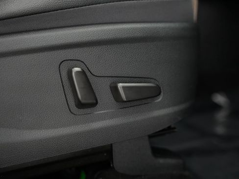 Used 2020 Hyundai Santa Fe Limited AWD/4WD image 53
