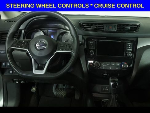 Used 2020 Nissan Rogue Sport S AWD/4WD image 4