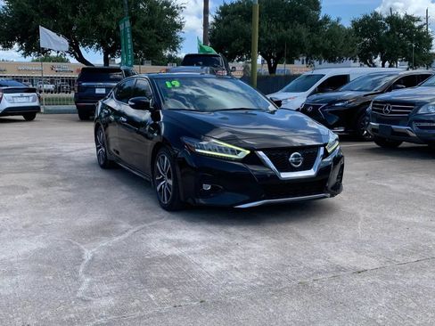 Used 2019 Nissan Maxima 3.5 SL w/ Floor Mat Group FWD image 3