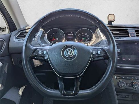Used 2019 Volkswagen Tiguan S FWD image 15