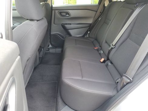 Certified 2025 Nissan Rogue S FWD image 13