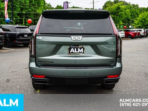 Used 2024 Cadillac Escalade Sport w/ LPO, ONYX Package AWD/4WD image 11