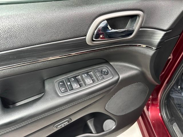 Used 2020 Jeep Grand Cherokee Limited X AWD/4WD image 12