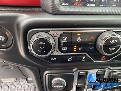 Used 2021 Jeep Wrangler Unlimited Rubicon AWD/4WD image 38