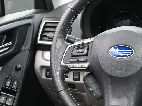 Used 2016 Subaru Forester 2.5i Touring w/ Eyesight & Navigation System image 29