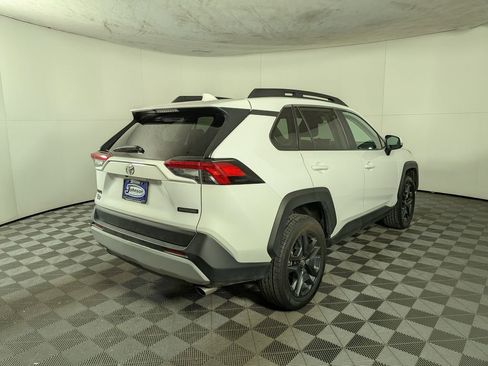 Used 2024 Toyota RAV4 Adventure image 7