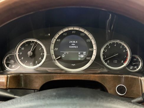 Used 2011 Mercedes-Benz E 350 Sedan image 28