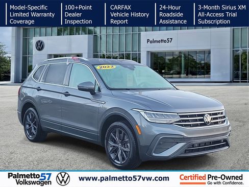 Certified 2022 Volkswagen Tiguan SE image 1