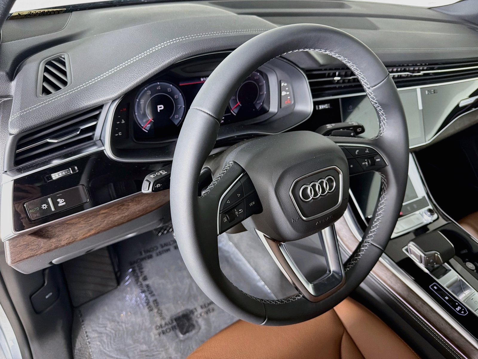Used 2026 Audi Q8 Premium Plus AWD/4WD image 9