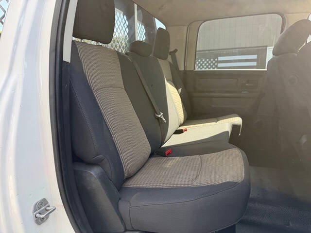 Used 2012 RAM 3500 ST w/ ST Decor Group AWD/4WD image 33